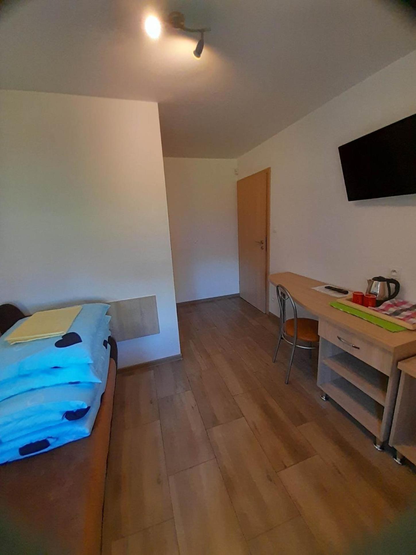 Hybryda Hotel Leba Room photo